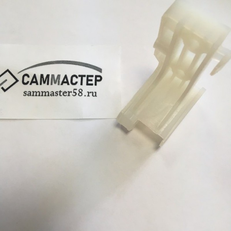 Петля хол-ка верхняя правая INDESIT C00308212