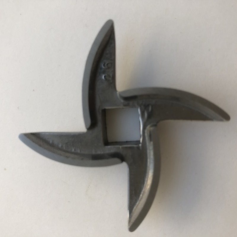 НОЖ МЯСОРУБКИ ПОМОЩНИЦА АКСИОН Ø47ММ КВ. 8,5X8,5ММ