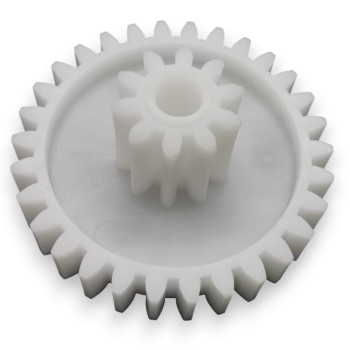 Шестерня для мясорубки 30/10 зубьев Redmond,Polaris,Moulinex,Vitek и др.