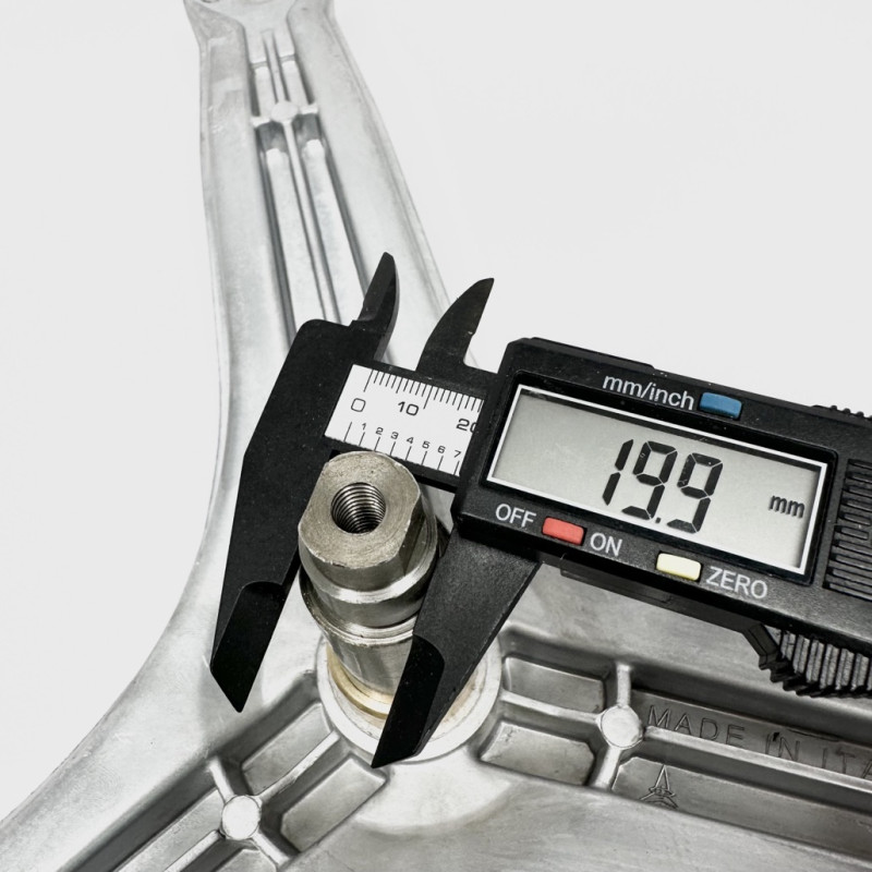 Крестовина BoschC00479100 Cod 782 подш.204/205