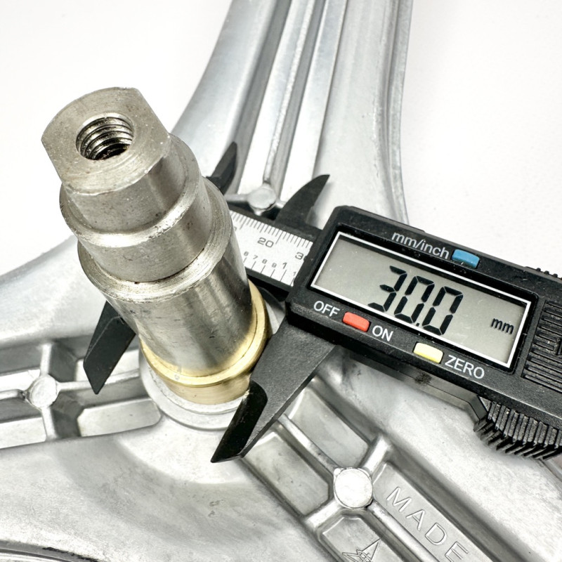 Крестовина BoschC00479100 Cod 782 подш.204/205