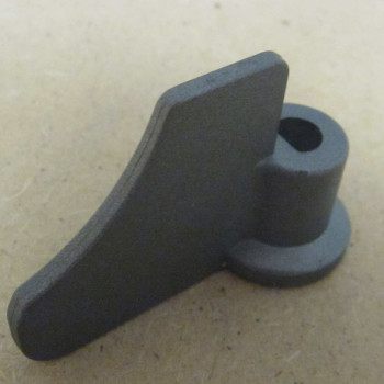 Лопатка хлебопечи MOULINEX Ø8мм H45/27мм L63мм 490